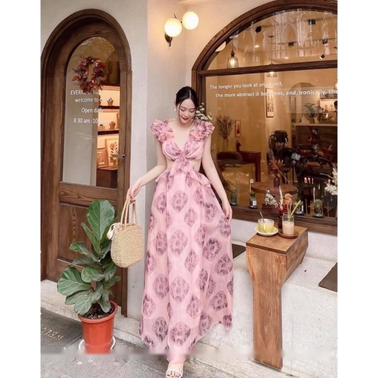 Maxi trễ vai thắt nơ lưng. thumb