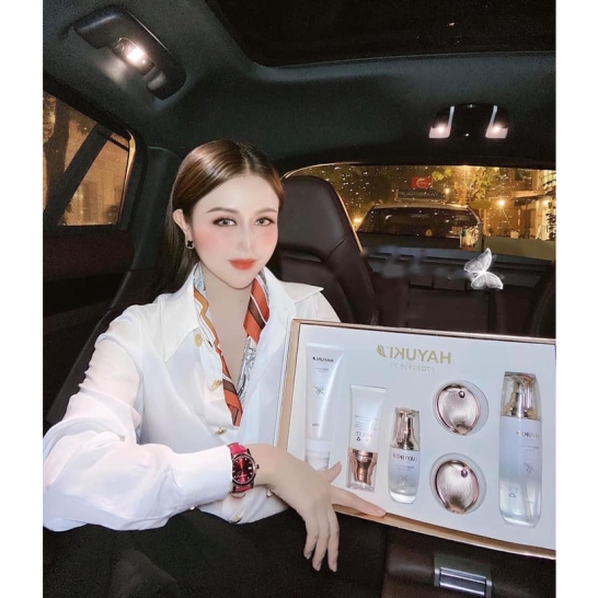 Sơ mi khăn cam thumb