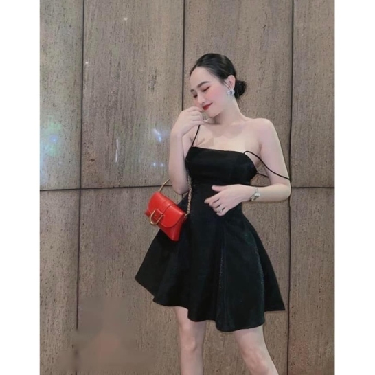 Váy dây 2 màu thumb