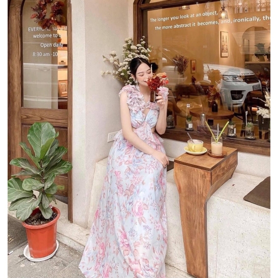 Maxi trễ vai thắt nơ lưng. thumb