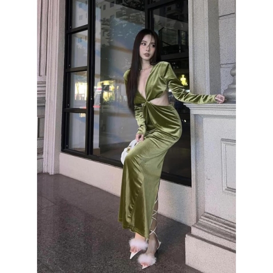 Váy nhung cutout eo 2 màu thumb