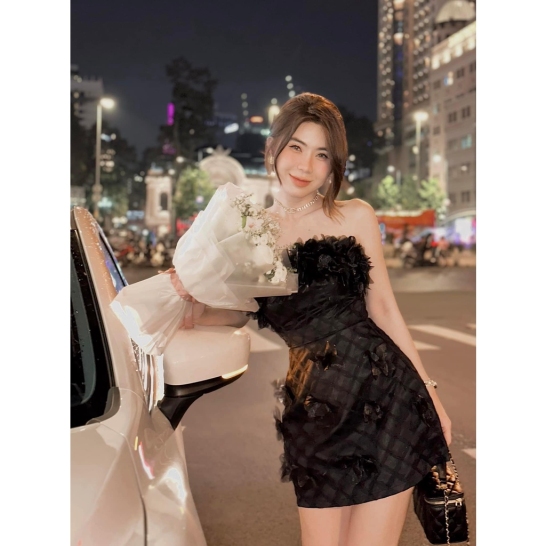 Váy quây hoa lưới ren thumb