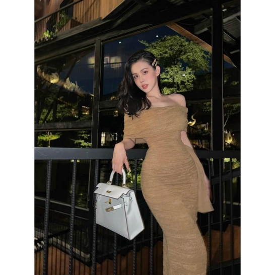 Váy body trễ vai thumb