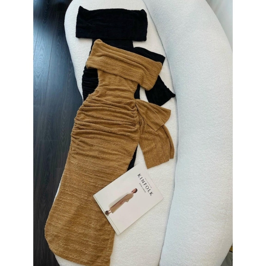 Váy body trễ vai thumb