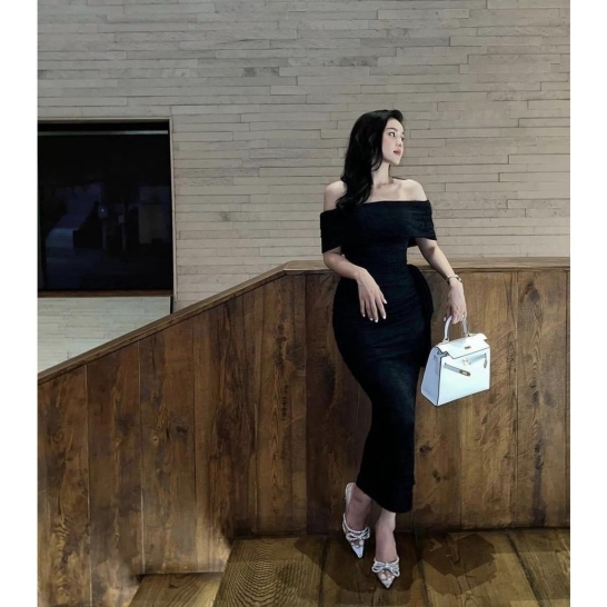 Váy body trễ vai thumb