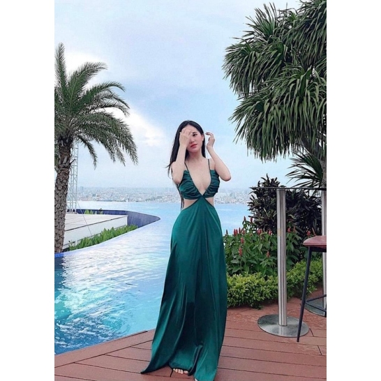 Váy lụa đi biển thời trang thumb