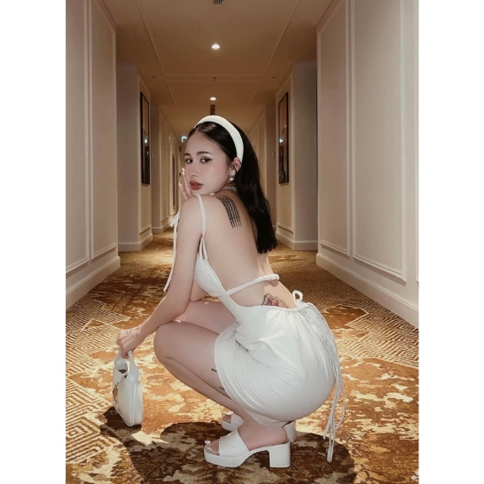 Váy 2s hở lưng 4 màu thumb