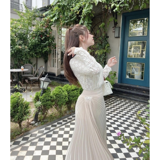 Set sơ mi ren + CV li lệch tkcc thumb