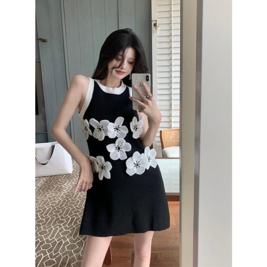 Váy hoa cao cấp thumb