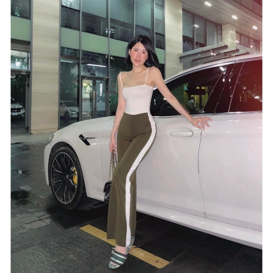 Quần viền ống loe thumb