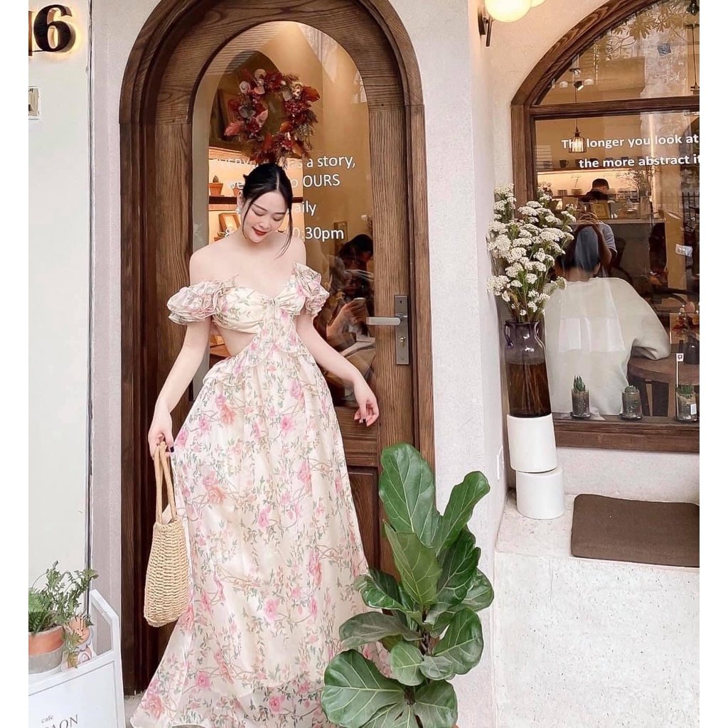 Maxi trễ vai thắt nơ lưng.