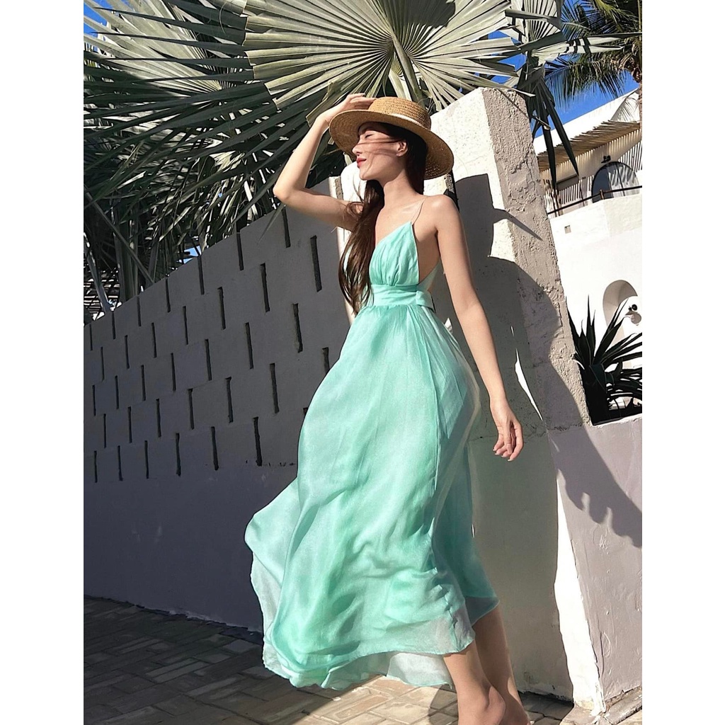Maxi tơ lụa hở lưng