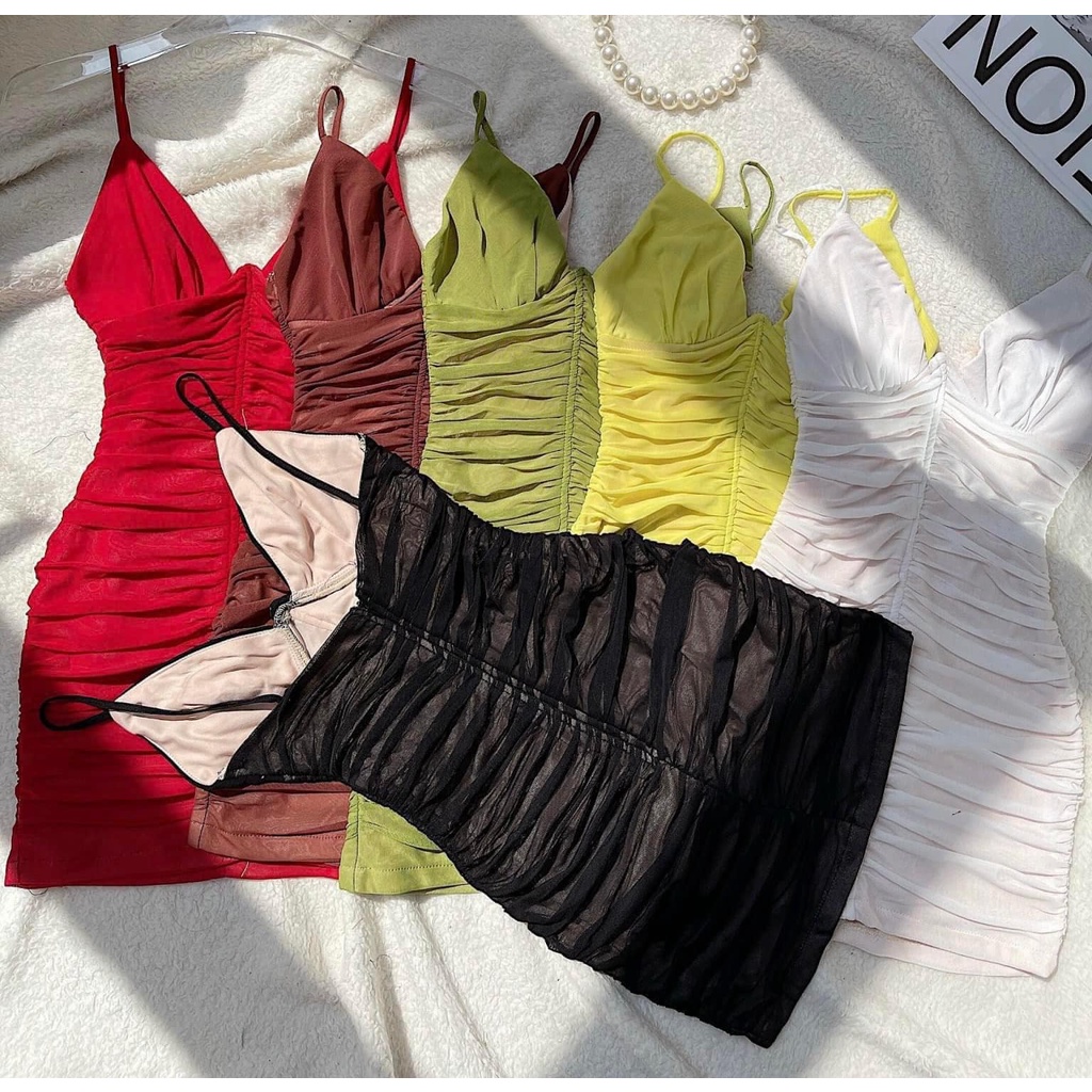 Váy body lưới cổ sâu