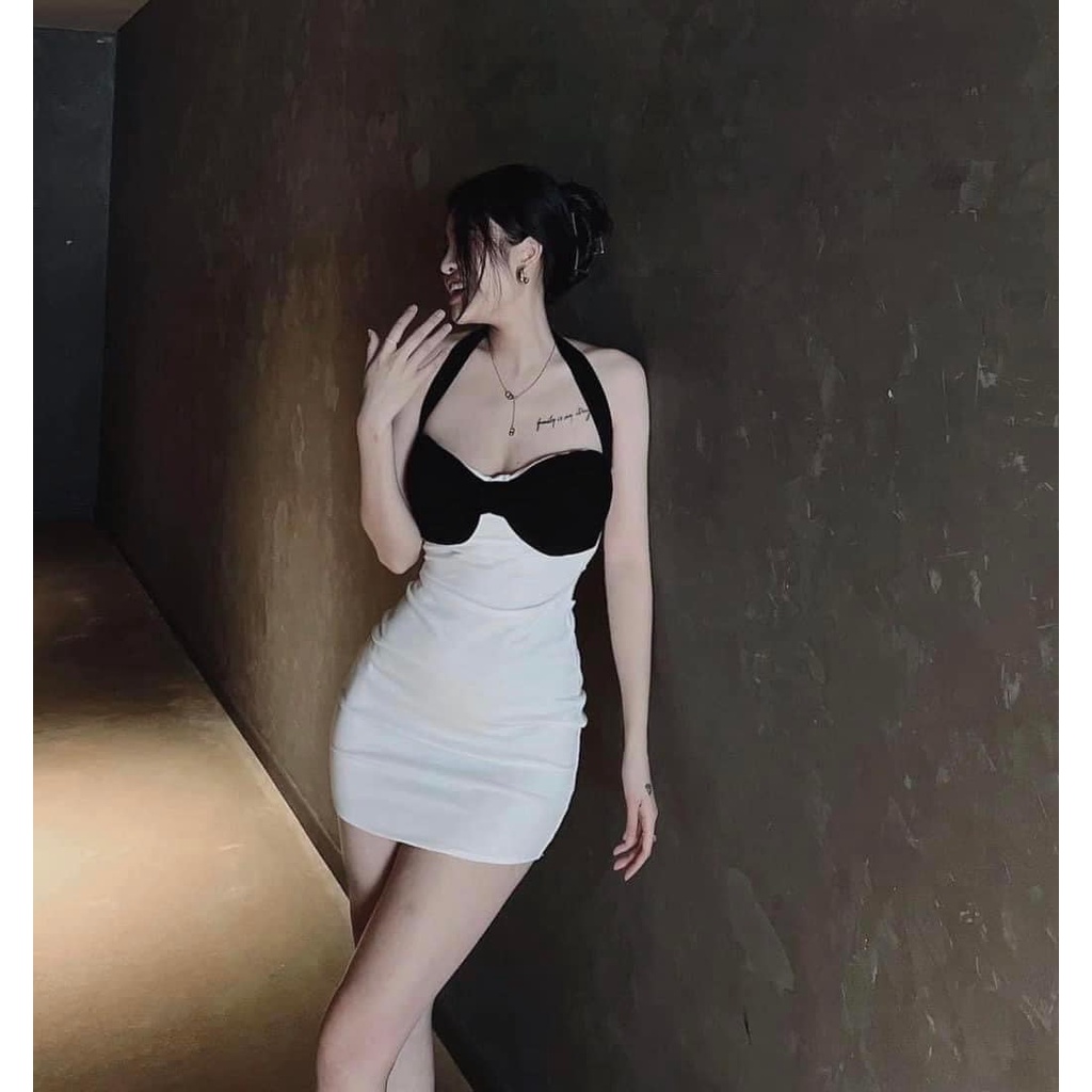 Váy xốp khoét nơ ngực 2 màu