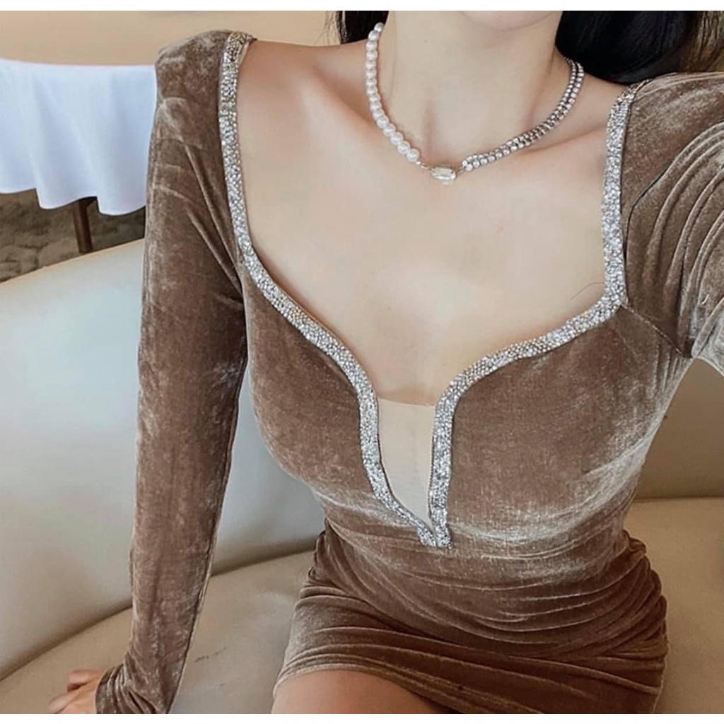 Body nhung viền đá