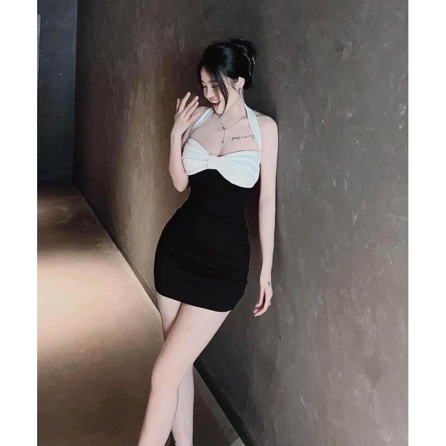 Váy xốp khoét nơ ngực 2 màu