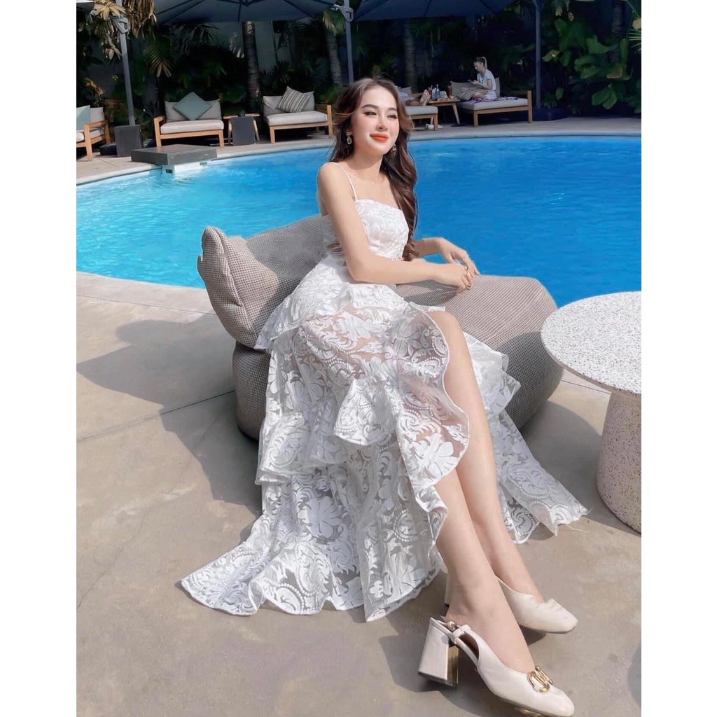 Maxi trắng ren tầng TKCC