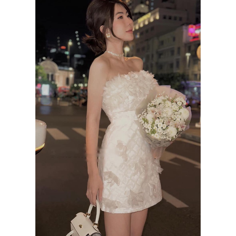 Váy quây hoa lưới ren