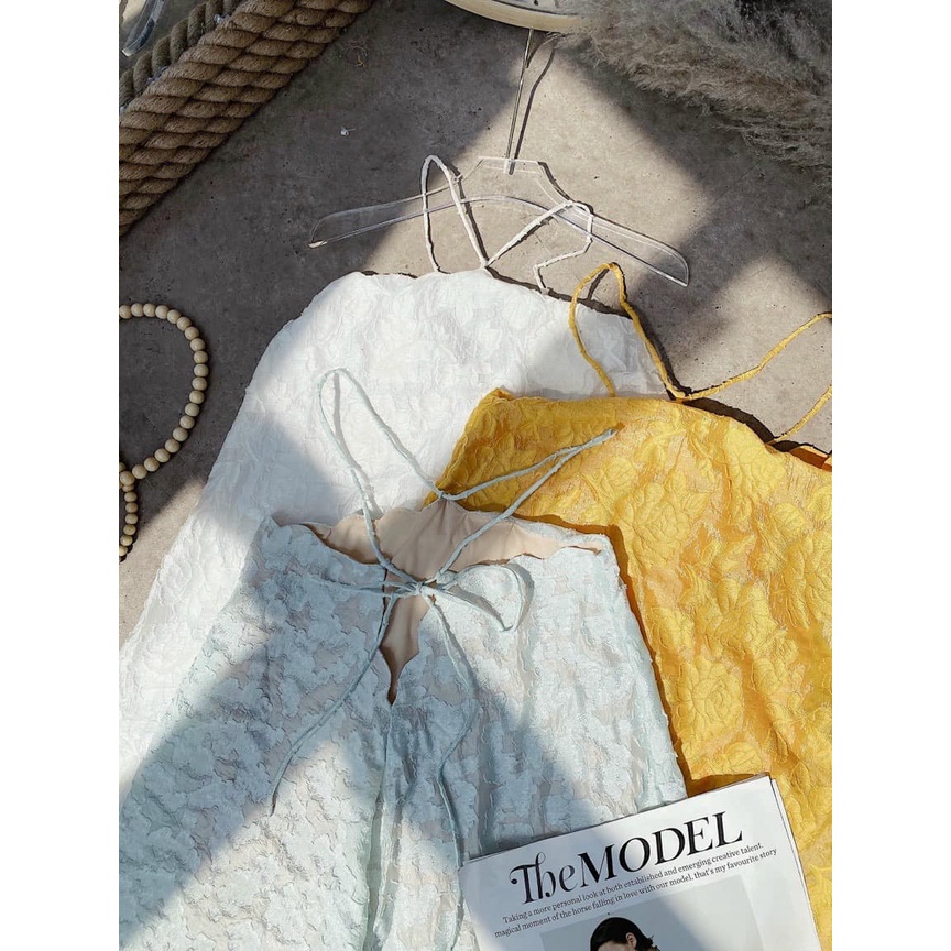 Maxi yếm hoa thêu