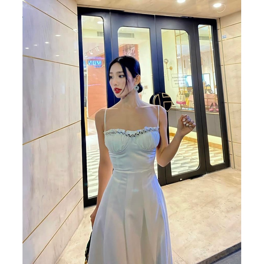 Váy viền ngọc TKCC 2 màu