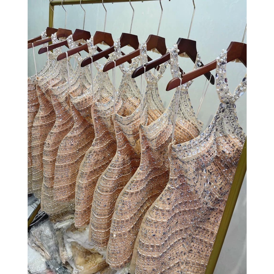 Váy yếm đính đá TKCC