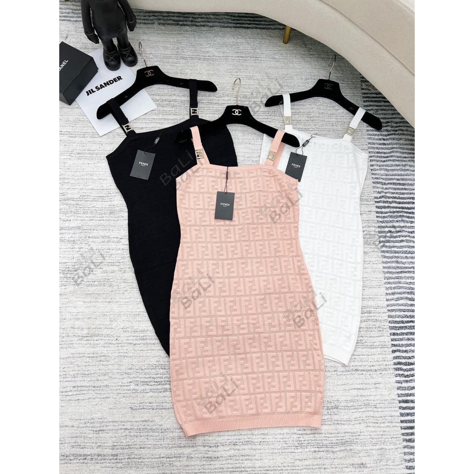 Váy len 3 màu QCCC